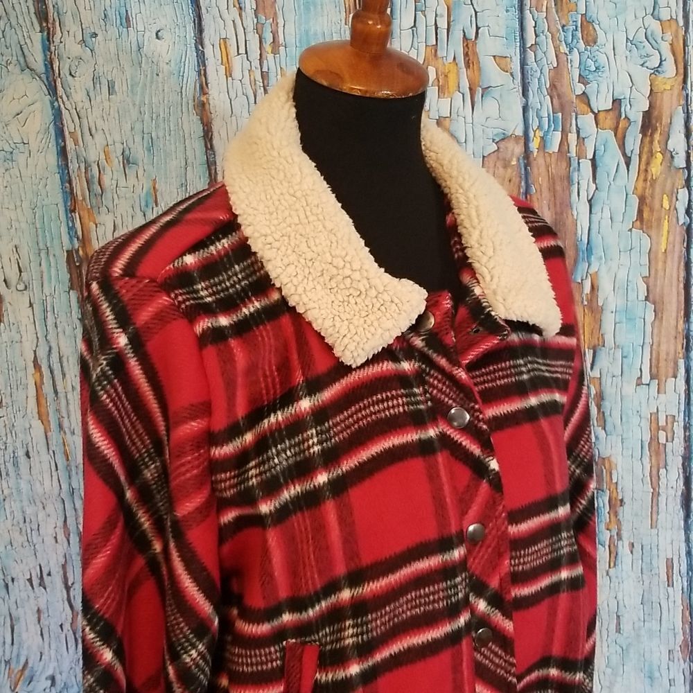 Plaid And Sherpa Button Front Shacket Jacket - image 5